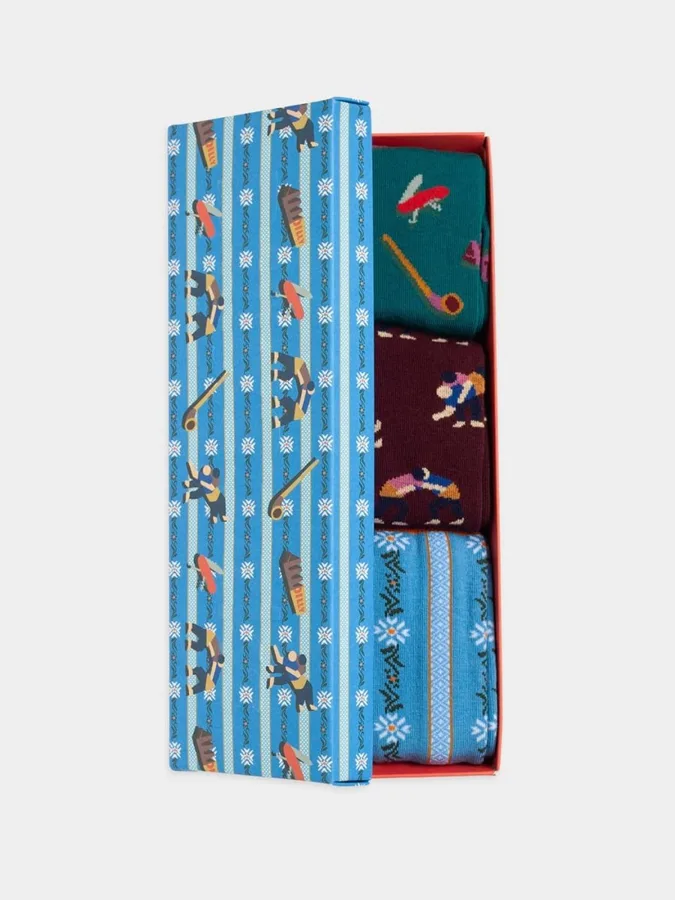 DillySocks Geschenkbox Swiss Essentials mit drei Paar Socken